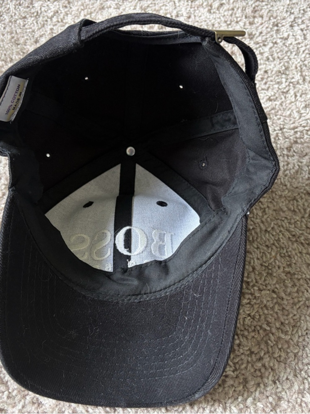 Hugo Boss Black Cap with White BOSS Logo - Picture 3 of 3